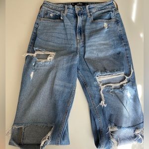 Hollister Medium Washed Ultra High Rise Vintage Straight